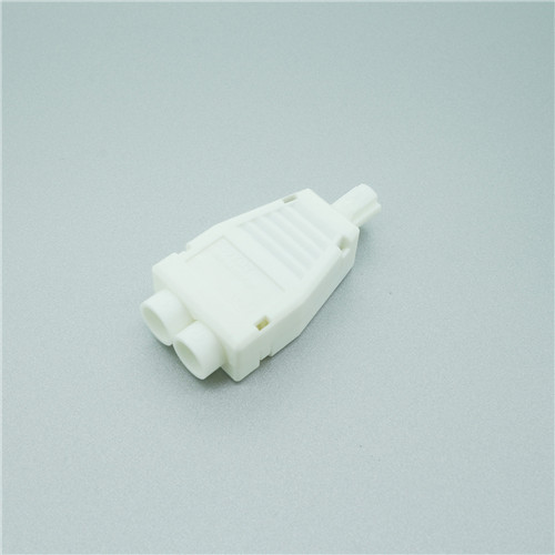 Y Distributor